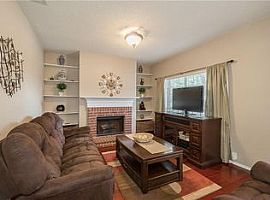 3 Beds 2.5 Baths For More Information Call 979) 493-0047 in Plano, TX (Photo 3 of 12)