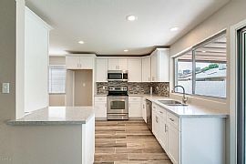4031 W North Ln Phoenix, Az 85051 in Phoenix, AZ (Photo 5 of 12)