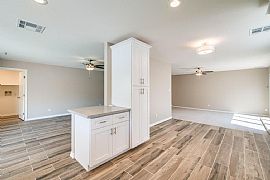 4031 W North Ln Phoenix, Az 85051 in Phoenix, AZ (Photo 6 of 12)
