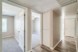 4031 W North Ln Phoenix, Az 85051 in Phoenix, AZ (Photo 9 of 12)