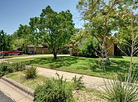3 Beds 2 Baths For More Information Contact (979) 493-0047 in Austin, TX (Photo 11 of 12)