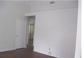 31853 Via Barraza, Temecula, Ca 92592 3 Beds 2 Baths 1,069 Sqft in Temecula, CA (Photo 6 of 9)