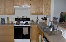 369 Aurora Way, Fort Collins, Co 80525 3 Beds 2 Baths 1,262 Sqf in Fort Collins, CO (Photo 3 of 11)