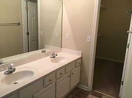 1010 Grace Dr, Lawrenceville, Ga 30043 3 Beds 2 Baths 1,560 Sqf in Lawrenceville, GA (Photo 5 of 6)