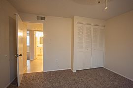 Do Not Miss This Great 3 Bedroom / 2 Bathroom in Phoenix, AZ (Photo 9 of 10)