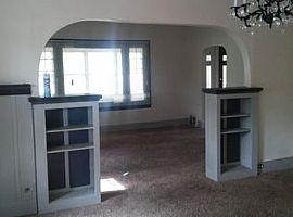 A Beautiful 4 Bedroom Apartment, with 2 Bathrooms in Underwood, ND (Photo 5 of 12)