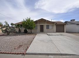 3229 E Hearn Rd, Phoenix, Az 85032 in Phoenix, AZ