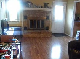 4 Beds 2 Baths in Virginia Beach, VA (Photo 4 of 6)