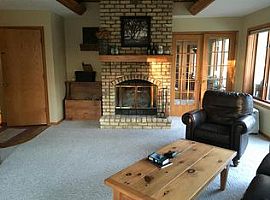 3 Beds 2 Baths in Windsor, WI (Photo 2 of 5)