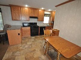 3 Beds 2 Baths in North Fond du Lac, WI (Photo 3 of 5)