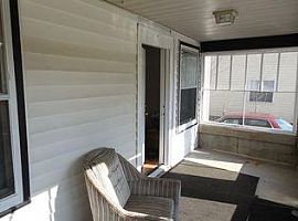 4 Beds 1 Bath in La Crosse, WI (Photo 4 of 5)