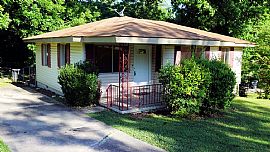 3 Beds 2336 2nd Pl Ne, Center Point, Al 35215 in Center Point, AL