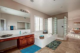 1421 W Saltsage Drive in Phoenix, AZ (Photo 6 of 11)