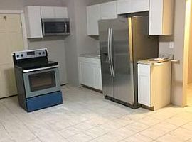 1407 Ridge Rd, Greenville, Sc 29607 4 Beds 2 Baths in Greenville, SC (Photo 2 of 9)