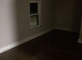 1407 Ridge Rd, Greenville, Sc 29607 4 Beds 2 Baths in Greenville, SC (Photo 4 of 9)