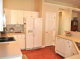 1440 Wellesley Cir, Mount Pleasant, Sc 29466 3 Beds 2 Baths in Mount Pleasant, SC (Photo 2 of 8)