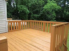 403 Old Buncombe Rd, Travelers Rest, Sc 29690 2 Beds 1 Bath in Travelers Rest, SC (Photo 3 of 9)