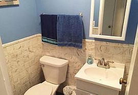 6342 W Burdick Ave, Milwaukee, Wi 53219 3 Beds 1.5 Baths in Milwaukee, WI (Photo 7 of 8)