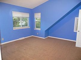 3955 S Town Rd, New Berlin, Wi 53151 4 Beds 2 Baths in New Berlin, WI (Photo 6 of 7)