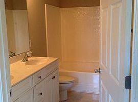 340 Monlandil Dr, Wilmington, Nc 28403 3 Beds 2 Baths in Wilmington, NC (Photo 10 of 12)