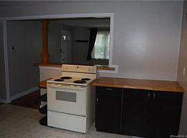 112 Sumac St, West Haven, Ct 06516 in West Haven, CT (Photo 3 of 12)