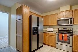 6004 Caddy Circle Inland Grns, Wilmington, Nc 28405 3 Beds 2 Ba in Wilmington, NC (Photo 5 of 12)