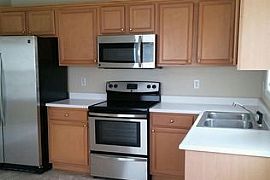 116 Beech Dr, Raeford, Nc Rent 500 Deposit 500 Total 1000 in Raeford, NC (Photo 3 of 8)