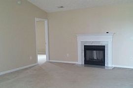 116 Beech Dr, Raeford, Nc Rent 500 Deposit 500 Total 1000 in Raeford, NC (Photo 6 of 8)