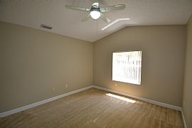 5237 Nw 112th Ct, Doral, Fl in Medley, FL (Photo 7 of 12)