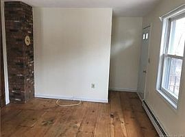 501 River Rd, Lisbon, Ct 06351 in Lisbon, CT (Photo 11 of 12)