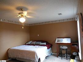 14 Spicey Dr, Greenville, Sc 29607 Rent $700 and Dep $700 in Greenville, SC (Photo 5 of 8)