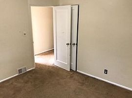 12258 1st Ave Nw, Seattle, Wa 98177 3 Beds 2.5 Baths 2,480 Sqft in Seattle, WA (Photo 2 of 10)