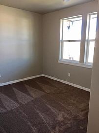 1284 N Heath Avenue in Boise, ID (Photo 5 of 10)