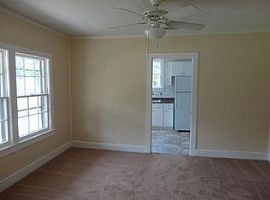 1209 Dickson Ave, Hanahan, Sc 29410 Rent $600 and Dep $600 in Hanahan, SC (Photo 6 of 8)