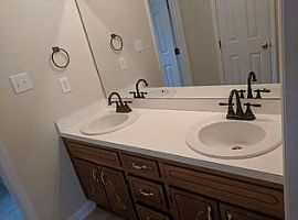 1112 New Castle Ct, Raleigh, Nc 27603 3 Beds 2 Baths 1,325 Sqft in Raleigh, NC (Photo 8 of 11)