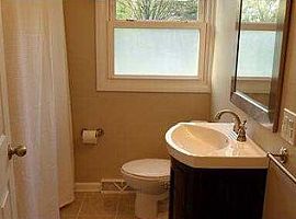 3bed 2bath in Ann Arbor, MI (Photo 4 of 5)