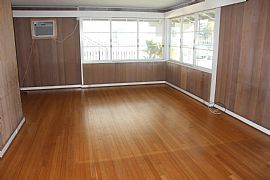 1308 10th Ave in Honolulu, HI (Photo 3 of 12)