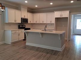 4834 Bay Cir,Orange Beach, Al 36561 in Orange Beach, AL (Photo 7 of 10)