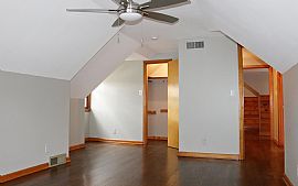 4200 W 74th St in Prairie Village, KS (Photo 7 of 12)