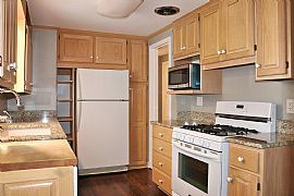 4200 W 74th St in Prairie Village, KS (Photo 8 of 12)