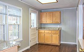 4200 W 74th St in Prairie Village, KS (Photo 5 of 12)