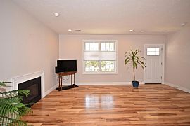 325 Shore Rd in Bourne, MA (Photo 2 of 10)