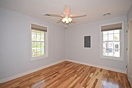 325 Shore Rd in Bourne, MA (Photo 4 of 10)