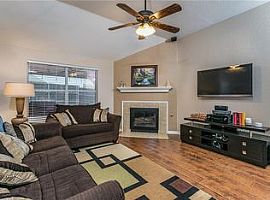 2389 Evening Song Dr, Little Elm, Tx 75068 4 Beds 2 Baths 1,982 in Little Elm, TX (Photo 7 of 12)