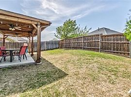 2389 Evening Song Dr, Little Elm, Tx 75068 4 Beds 2 Baths 1,982 in Little Elm, TX (Photo 8 of 12)