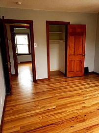 1523 Sanford Ave in Saint Louis, MO (Photo 5 of 12)