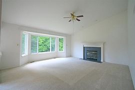 4 Bed, 2.5 Bath, 2930 Sqft, $1,800 in Ann Arbor, MI (Photo 4 of 12)