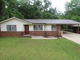 1113 Roebuck Lawn Dr, Birmingham, Al 35215 in Birmingham, AL