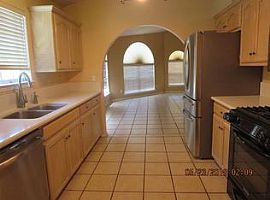 3 Beds 2 Baths in Albuquerque, NM (Photo 3 of 5)