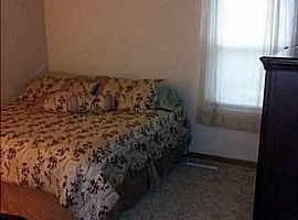 3 Beds 1 Bath in Marion, IA (Photo 4 of 6)